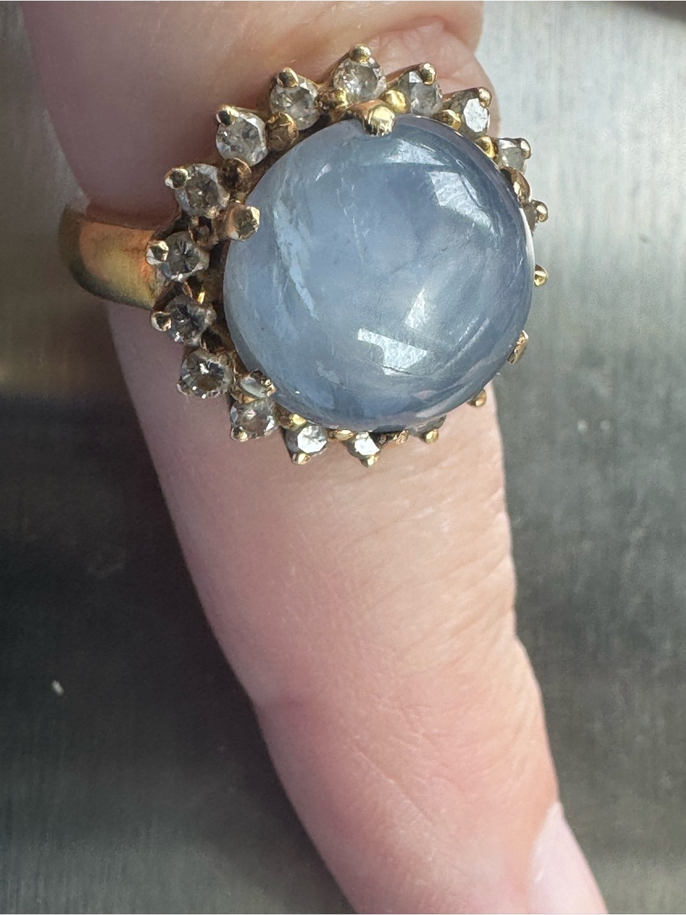 18K Yellow Gold Star Sapphire Cabochon Ring Size 7 *Double Star* - Picture 2 of 8